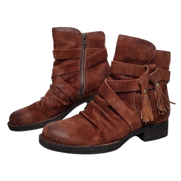 Born Eton Brown Suede Boho Distressed Zipper Tassel Cross Straps Ankle Boots Sz7 - Picture 1 of 14